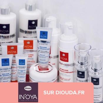 In'Oya développe des soins unifiants anti-taches efficaces pour les peaux mates, noires et métissées. L'une des meilleures gammes peau noire.