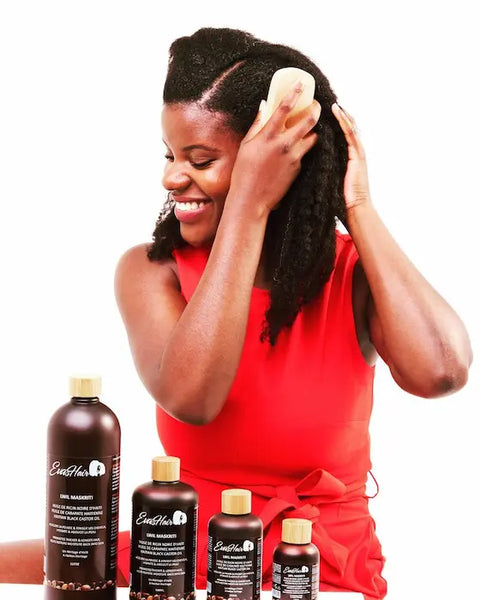 Lwil Maskriti, huile de ricin noire d'Haïti EvasHair 100% pure et naturelle. Riche en acides gras (3,6,9) et en vitamine E, elle favorise la pousse des cheveux, des cils, des sourcils et de la barbe.