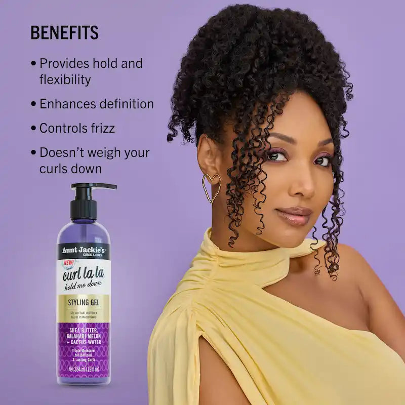 Boucles définies et brillantes avec le gel coiffant Aunt Jackie’s Curl La La sur cheveux frisés