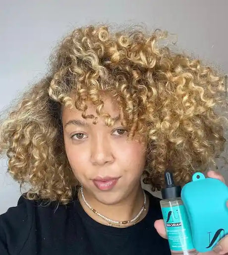 Brosse de Massage Cuir Chevelu Scalp - In Haircare