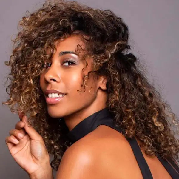 Crème capillaire Hydratante et Nourrissante Shaeri pour cheveux secs, bouclés, frisés, crépus