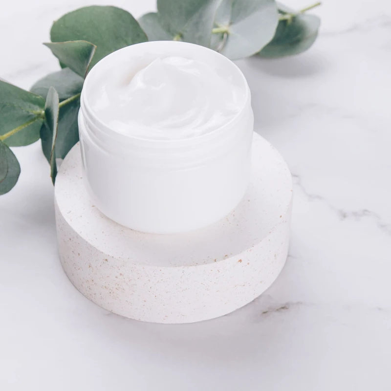 Crème visage Hydratante et Unifiante Ametis Texture onctueuse