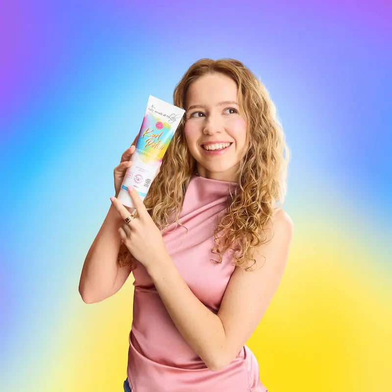 Lait hydratant Superfood sans rinçage pour cheveux fins bouclés, ondulés