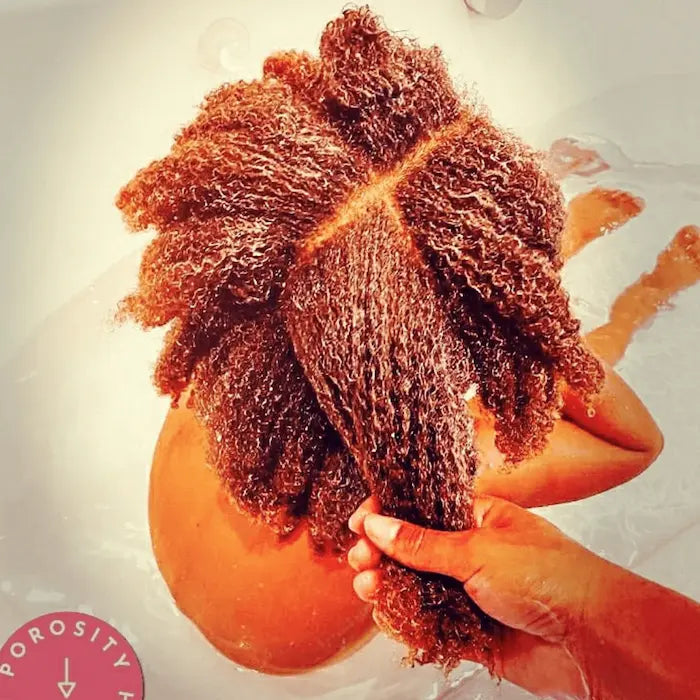 la formule idéale du shampoing pour enfant doit laisser les cheveux parfaitement propres et nets mais aussi doux et hydratés.