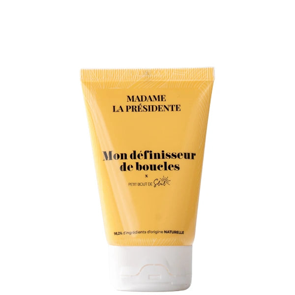 Soin définisseur de boucles avec 98,2% d'ingrédients d'origine naturelle. Format voyage Madame La Présidente