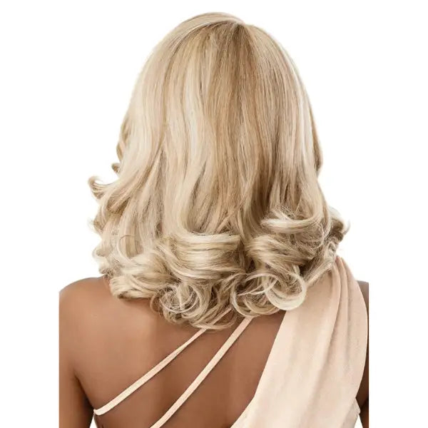 Perruque Lace HD Ondulée Mi-Longue Primrose - Outré