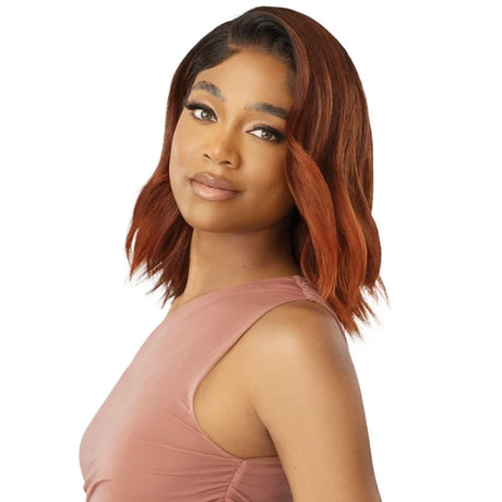 Perruque HD sans colle courte avec une coupe Bob couleur rousse Outre Adelina