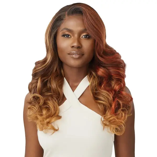 Perruque lace front body curl  couleur roux ginger 13x4 Aria Outre perfect hairline
