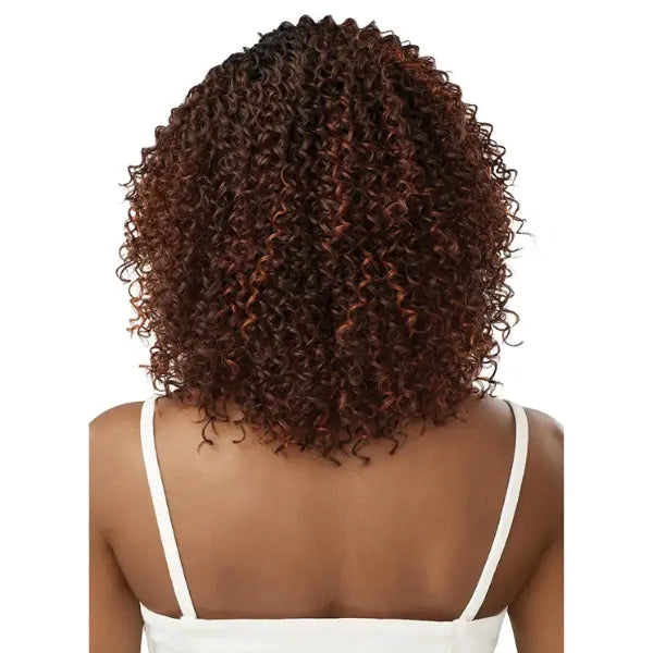 Perruque Lace HD Curly Chocolat Oute Nessa Ginger Brown