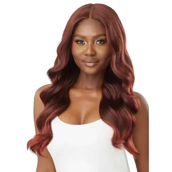 Perruque Lace HD Body Wave couleur ginger spice Outre Every 34