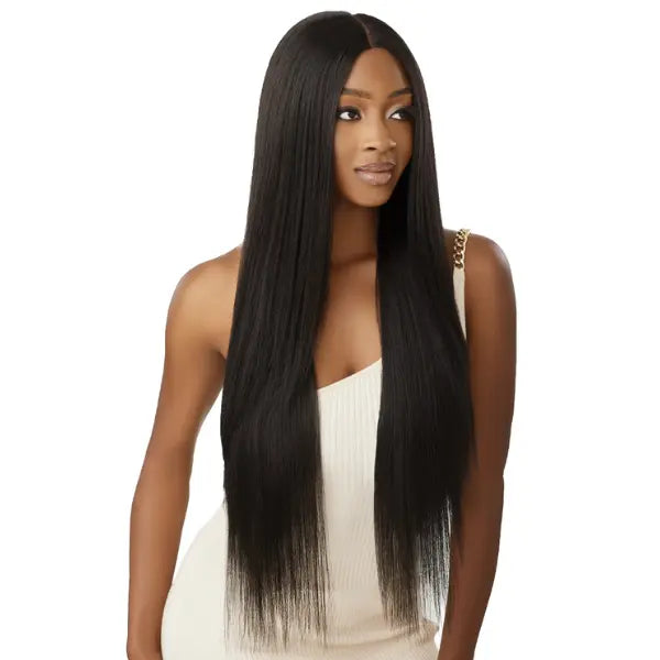 Perruque Lace HD Sleek Straight Black Outre Every 36