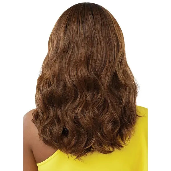 Perruque Wavy caramel Lace Part avec élastique pré-attaché Outre Hair Kerryann
