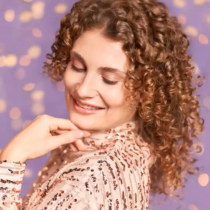 Boucles définies et brillantes avec la gamme BLIM Mulato pour cheveux bouclés ondulés