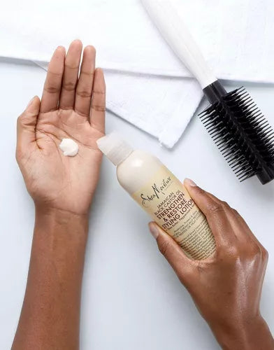 Styling Lotion de Shea Moisture Jamaican Black Castor Oil apporte une parfaite hydratation aux cheveux les plus secs