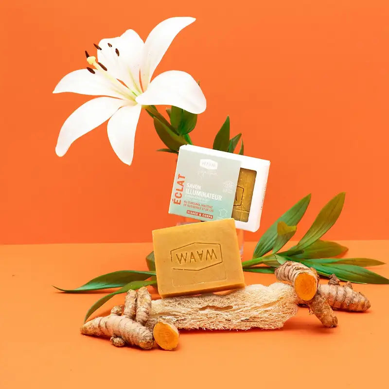 Savon au curcuma et macérat de busserole efficace contre les taches pigmentaires sur Visage et Corps. BIO