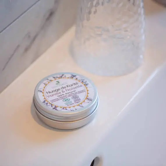 Nuage de karité est un baume 100% naturel à appliquer sur le corps, le visage, les mains, les cheveux.