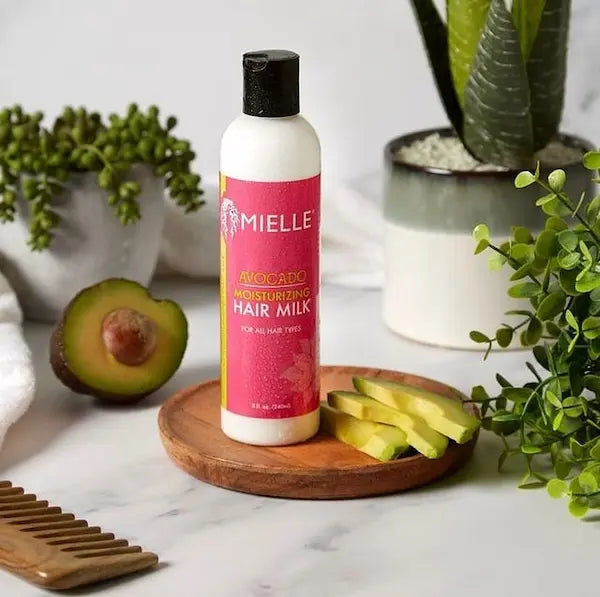 mielle Essentials - Lait hydratant Moisturizing Avocado Hair Milk -