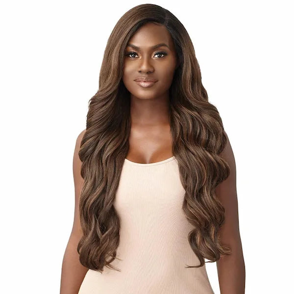 Perruque Ondulée de couleur DR4 Chocolate Swirl Lace Transparente Azalia - Outré