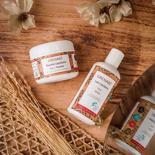 2 Soins Crénabé pour hydrater et nourrir les cheveux afro, apporter de la souplesse et de la douceur. Facilite le démêlage et définit les boucles.