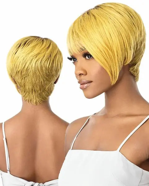 Perruque naturelle blonde courte coupe pixie Tête Complète - Outré Premium Duby Alyson en teinte DRB Gold
