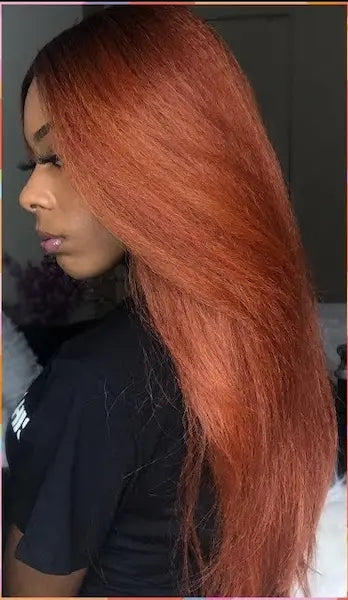 Perruque Yaki LACE FRONT WIG Blowout Outré Neesha 203 en roux DR Sienna Copper profil