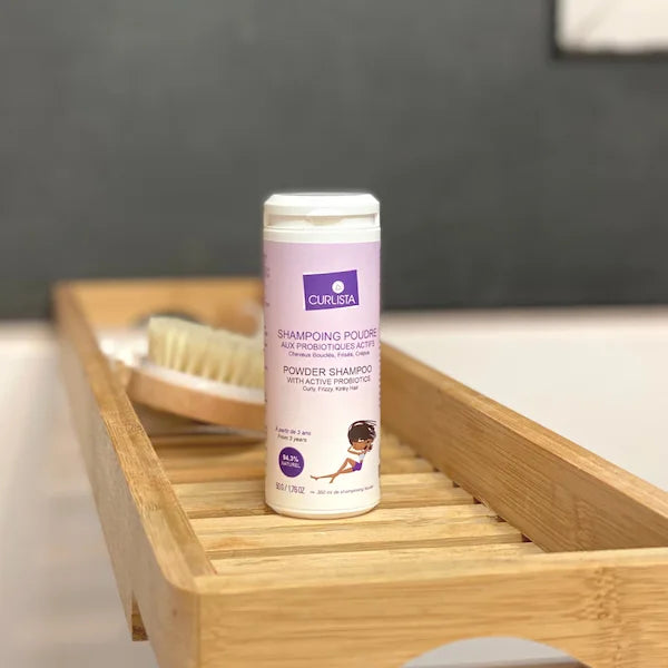 Shampoing en poudre aux probiotiques actifs pour cheveux bouclés, frisés et crépus. Curlista