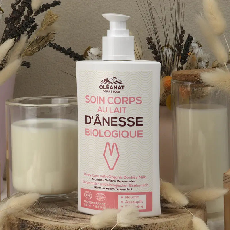 Lait corporel Bio au lait d'ânesse idéal pour les peaux sensibles et très sèches. Régénére la peau, protége et nourrit - Oléanat Flacon 250ml