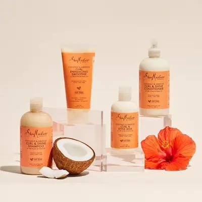 Coconut et Hibiscus de Shea Moisture des soins pour nourrir, hydrater et définir les boucles des cheveux épais frisés ou crépus. Parfait pour le wah and go.