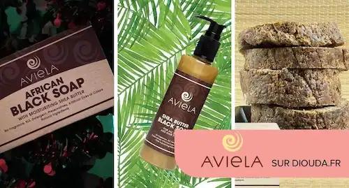 Le savon noir African Black Soap Aviela est fabriqué traditionnellement dans une coopérative de femmes au Ghana.