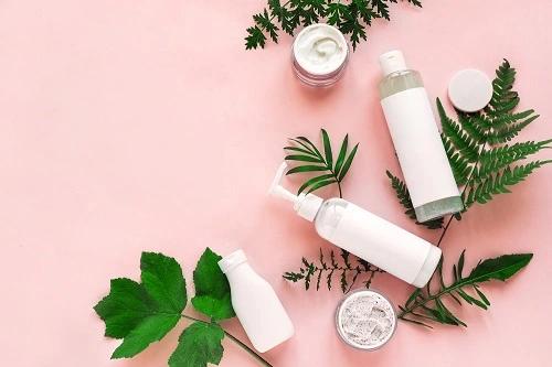 Soins Corps naturels pour peau sèche noire métissée.
