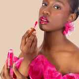 Velvet Gloss Wuré gloss texture crémeuse pigmentée avec applicateur précision pour un maquillage rapide qui convient à toutes les carnations
