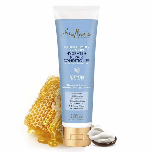 Shea Moisture Manuka Honey & Yogurt Hydrate + Repair Conditioner est un revitalisant démêlant qui apporte une hydratation intense, des protéines réparatrices et des nutriments améliorant la brillance des cheveux.  