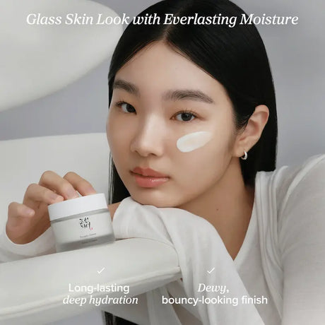 Application crème Beauty of Joseon Dynasty Cream routine skincare hydratante effet glow peau lisse