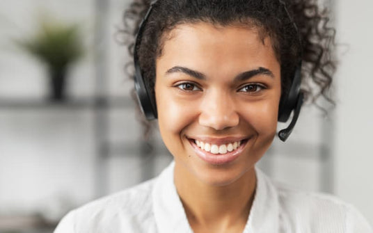 conseil d'expert sur les produits et marques pour cheveux bouclés, frisés, crépus