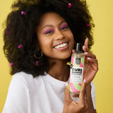 Curl Hibiscus - Shampoing Magic Bubble nettoie, réhydrate, apaise et facilite le démêlage des cheveux crépus à ondulés