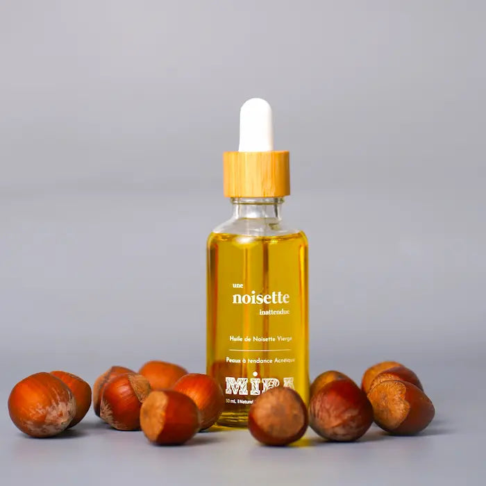 Découvrez les bienfaits de l'huile de noisette, une huile sèche, idéal en soin rééquilibrant visage My Mira