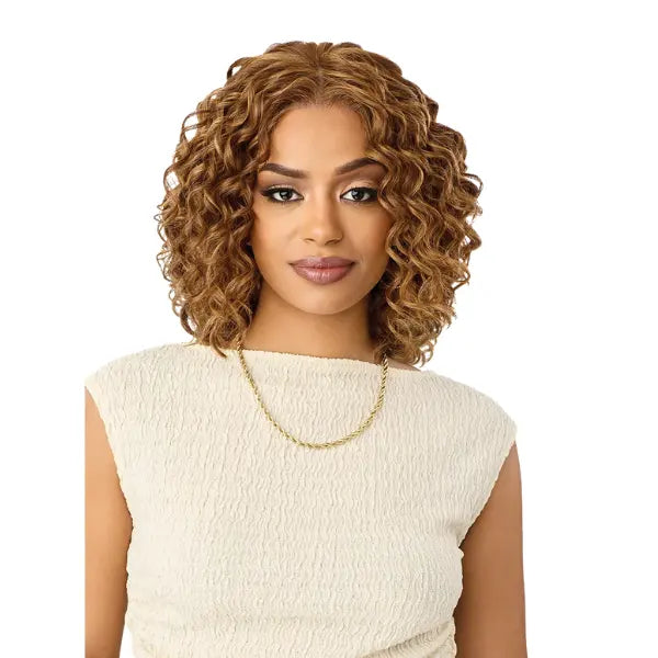 Perruque Lace Front ondulée courte OnVybe 13 - Outré