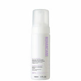 Nuhanciam Mousse Nettoyante Douce base sans savon d'origine végétale. Apporte netteté et éclat à la peau.