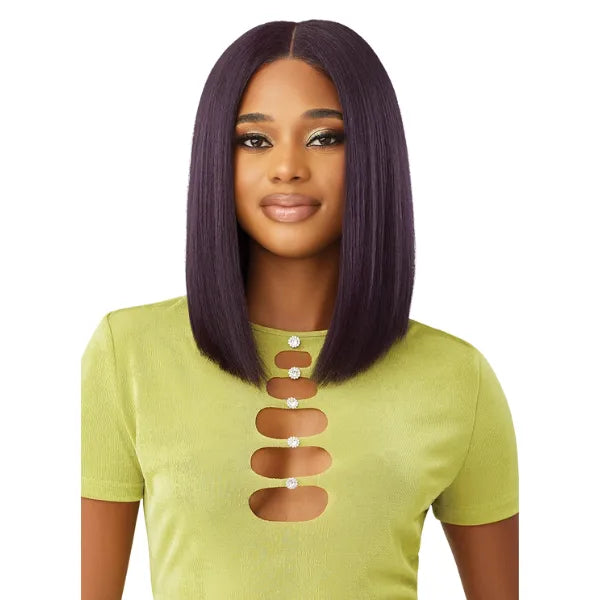 Perruque bob avec lace closurepré-découpée en 6X5 couleur violet foncé. Outre Yaki straight bob 14 pouces