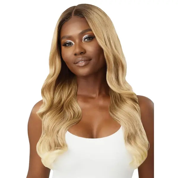 Perruque lace HD avec baby hair Body Wave couleur blonde Outre Every 34