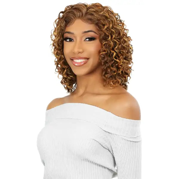 Perruque Curly HD Lace Mi-longue Amanda - Vanessa