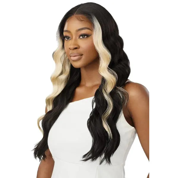 Perruque sans colle lace front wavy Outre Perfect Hairline Elanor