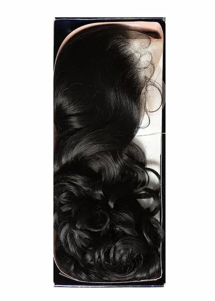 Lace front wig 13x6 HD transparent longue et wavy en noir 1B Aurabel - Outre Hair