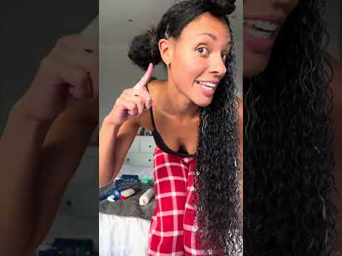 Comment utiliser la Mousse Coiffante Protectrice Curly Ellie sur cheveux bouclés, frisés? 