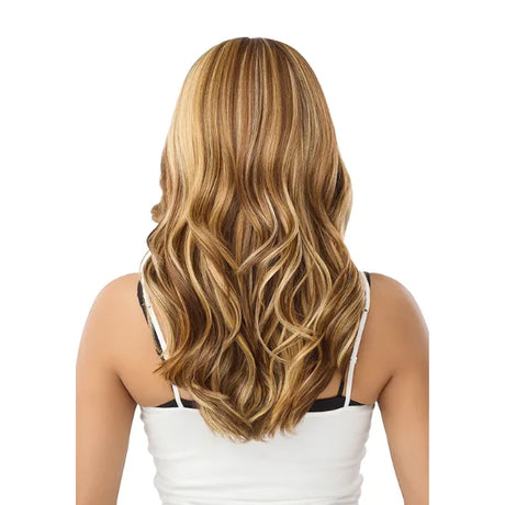 Perruque Lace Front 13x6 ondulée OnVybe 15 - Outré Hair