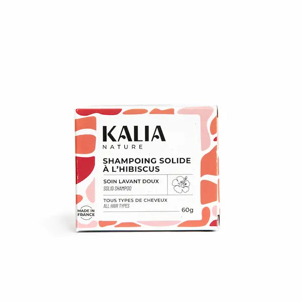 Shampoing solide à l'hibiscus Kalia Nature. Soin lavant qui nettoie le cuir chevelu en douceur. Adapté à toutes les textures de cheveux, il revitalise les longueurs et apporte de la brillance.   