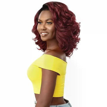 Perruque Longue Bouclée Noire Lionness 1B - Synthétique - Taille Moyenne - Neuve Avec étiquettes