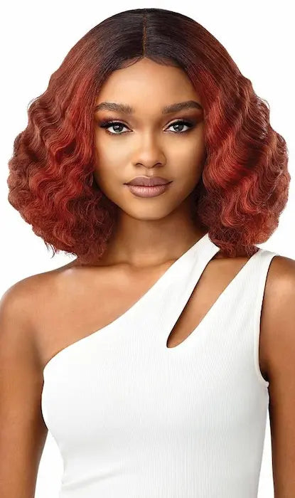 Perruque bob bouclée rousse - Lace Front Wig Soleil Outré en teinte DRFF2 Cinnamon Spice 