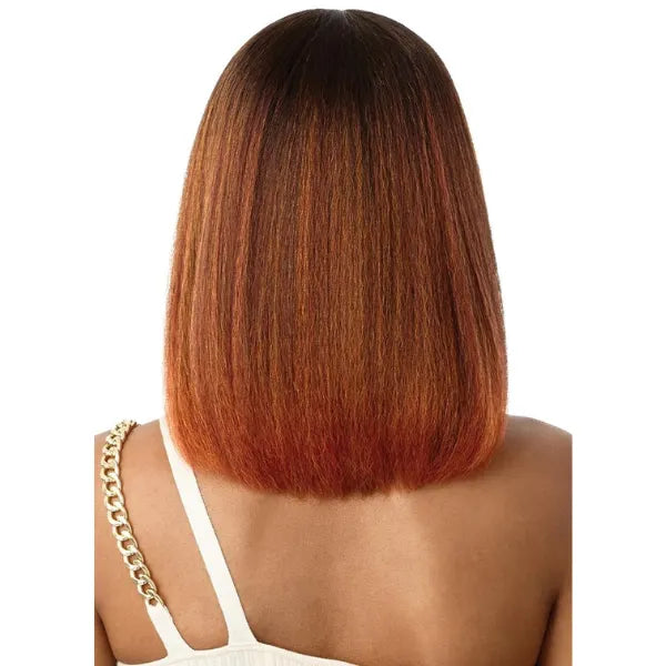 Perruque lace front HD Transparent bob lisse yaki straight couleur roux ginger lacefront delux DRFF Cajun Spice Anniston Outre