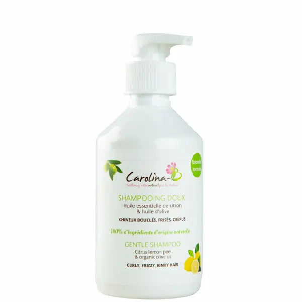 Shampoing doux Carolina-B sans sulfates et enrichi à l’huile d’olive Bio. Formulé pour laver les cheveux secs à très secs en préservant l'hydratation. Parfum frais et léger.